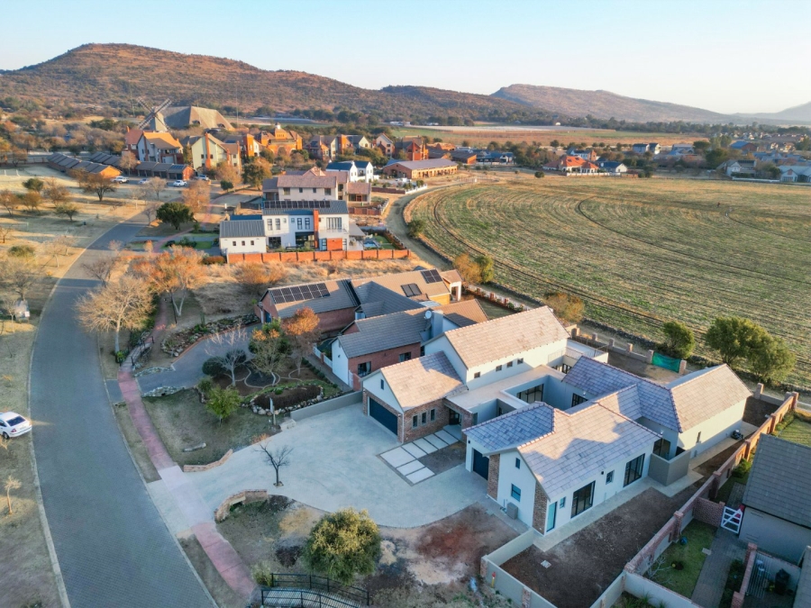 4 Bedroom Property for Sale in Landsmeer Residential Estate North West